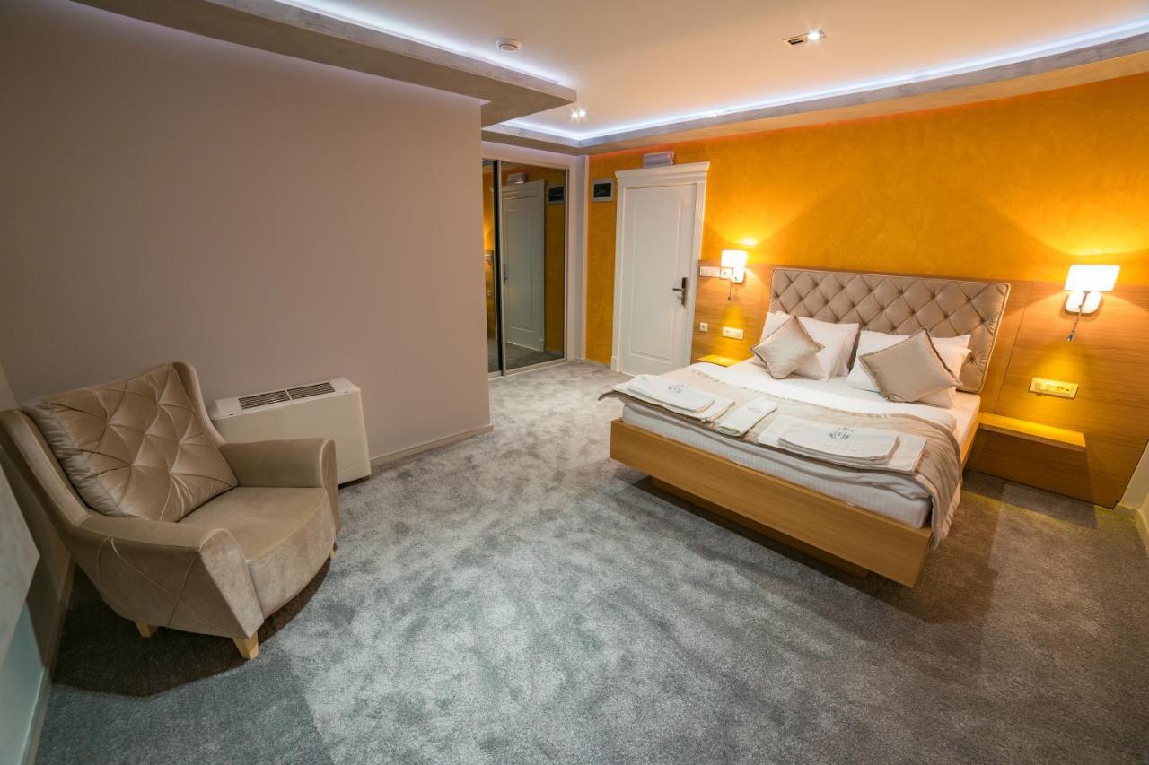Motel Felikitas Laktaši Екстериор снимка