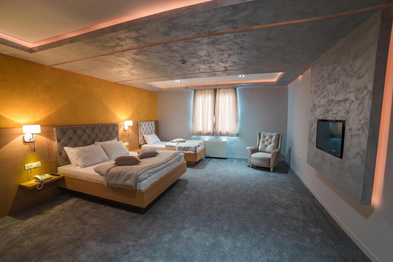 Motel Felikitas Laktaši Екстериор снимка