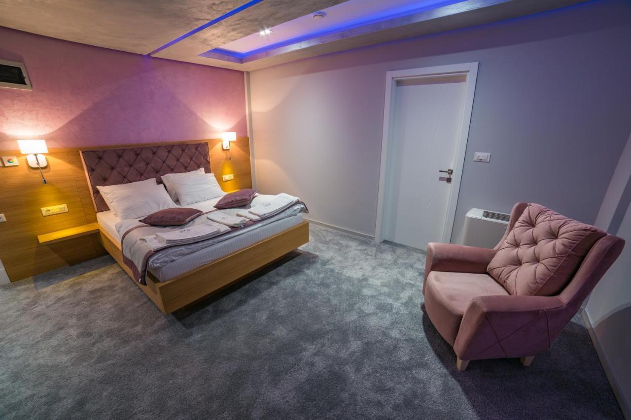 Motel Felikitas Laktaši Екстериор снимка