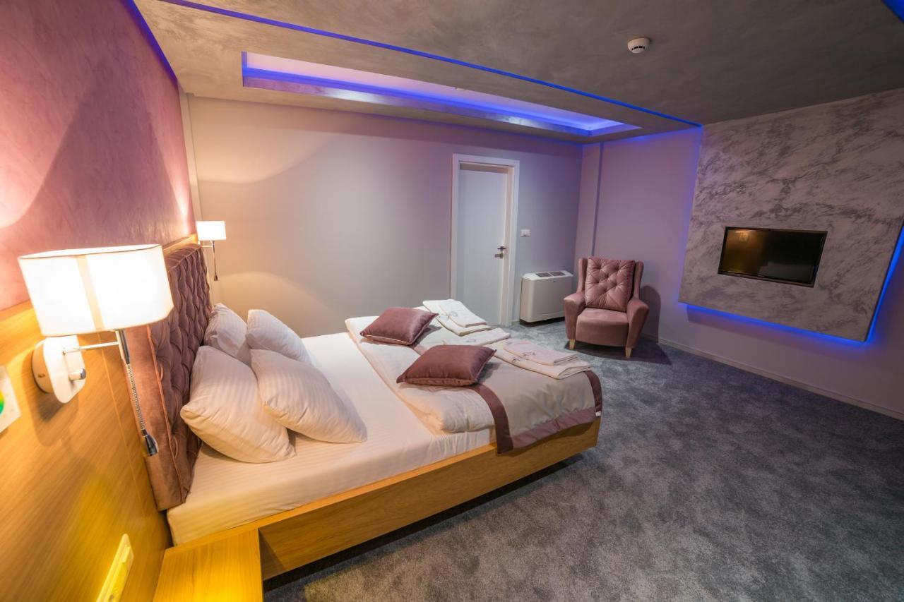 Motel Felikitas Laktaši Екстериор снимка