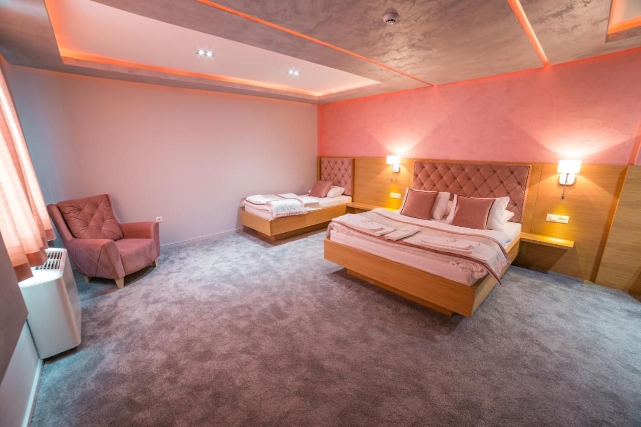 Motel Felikitas Laktaši Екстериор снимка