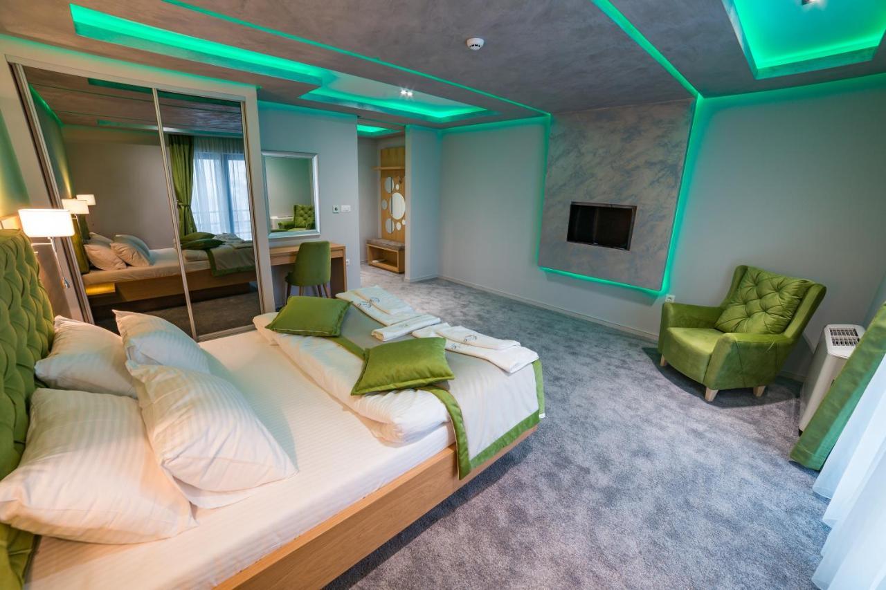 Motel Felikitas Laktaši Екстериор снимка